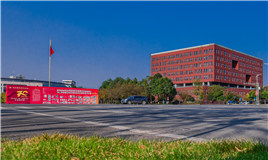 研建筑学专硕第一党支部联合研建筑学学硕党支部开展“教育领航，思想筑基”深入学习贯彻习近平总书记关于教育的重要论述——主题联合读书会